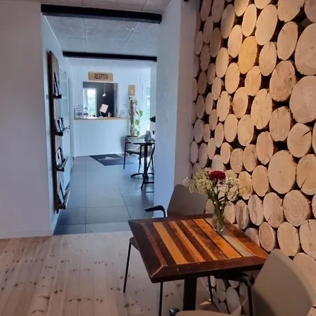 Danhostel * Rønde