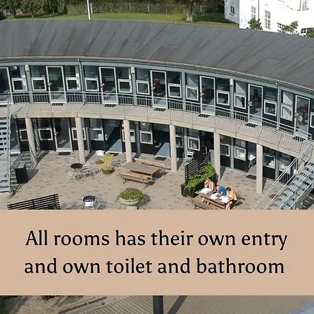 Danhostel *