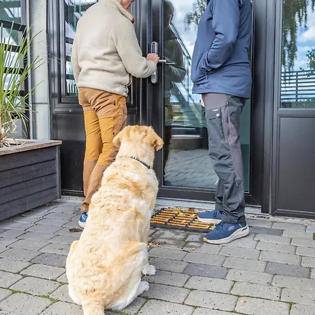 Danhostel * Rønde
